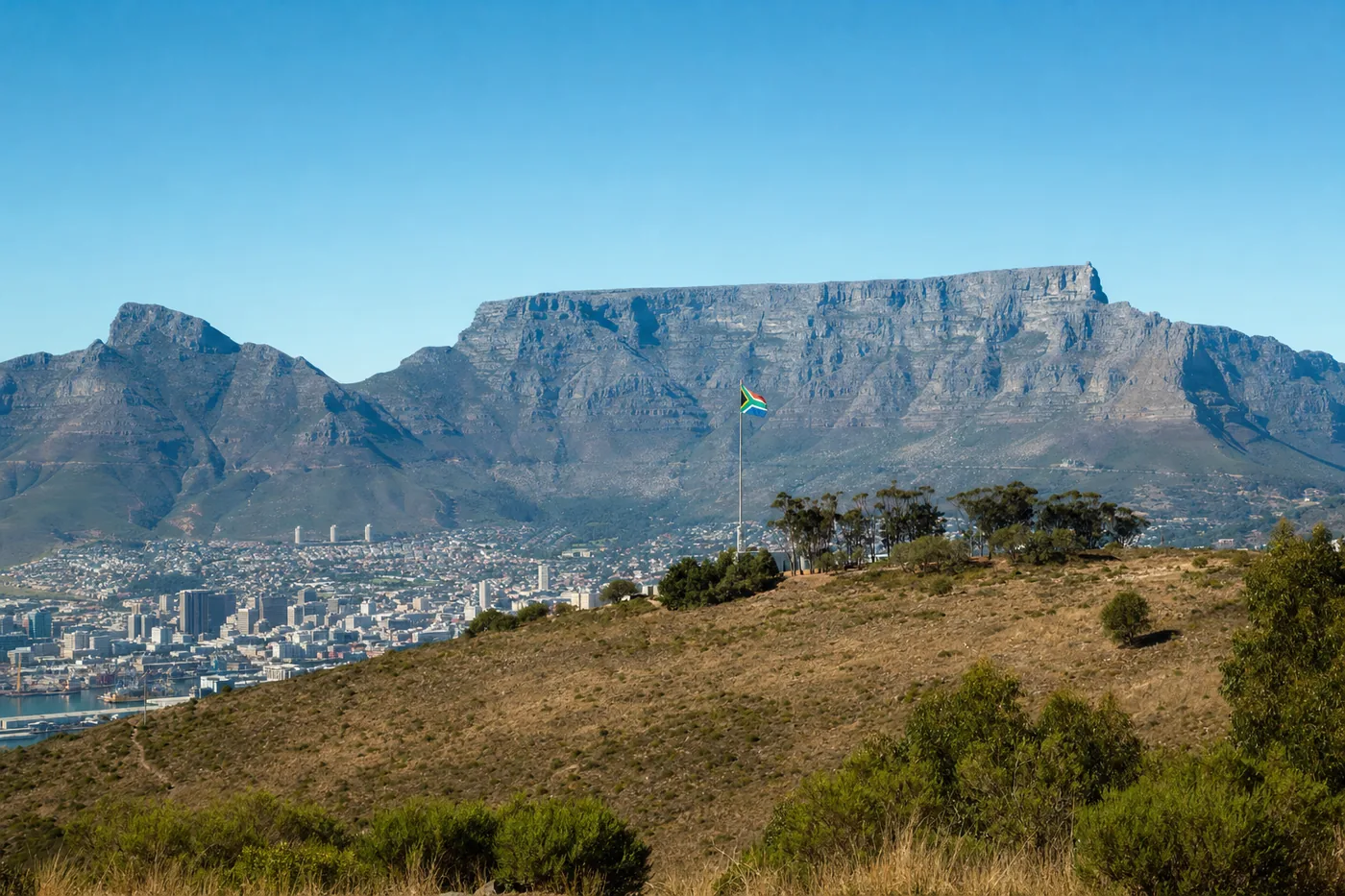 South Africa – famous landmark with the national flag