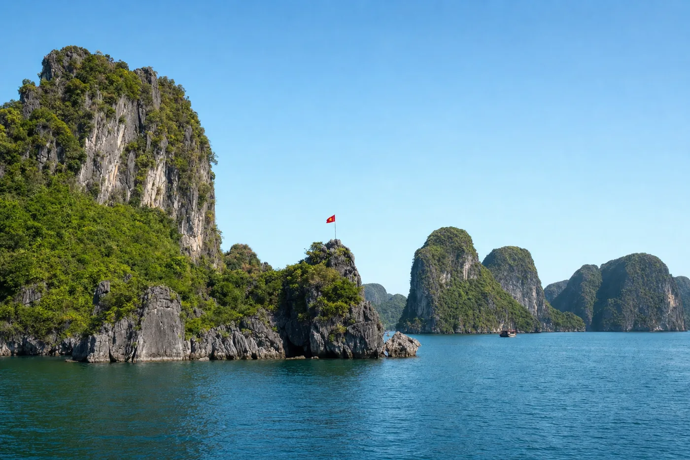 Vietnam – famous landmark with the national flag